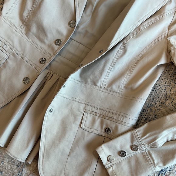 White House Black Market Jacket - Picture 2 of 4